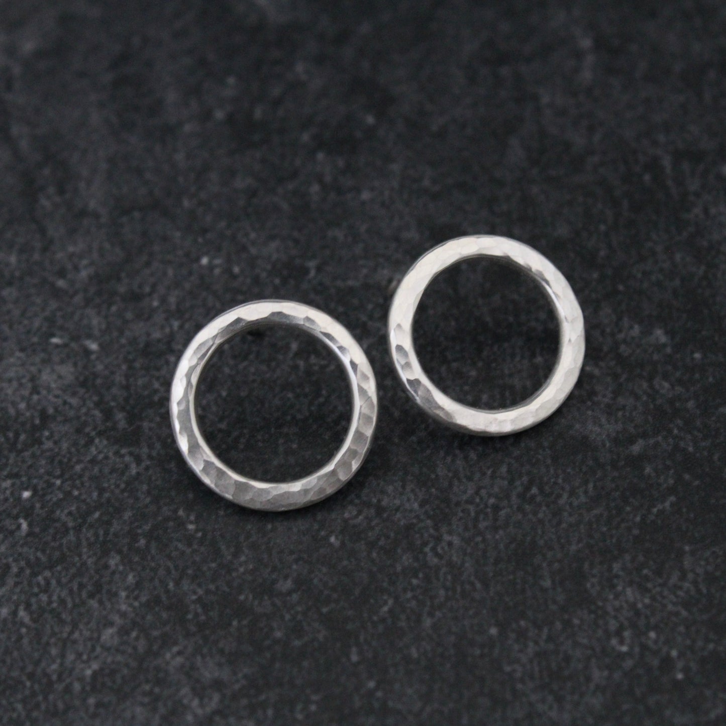 Everyday: Lunar Round Earrings (Small - Textured)
