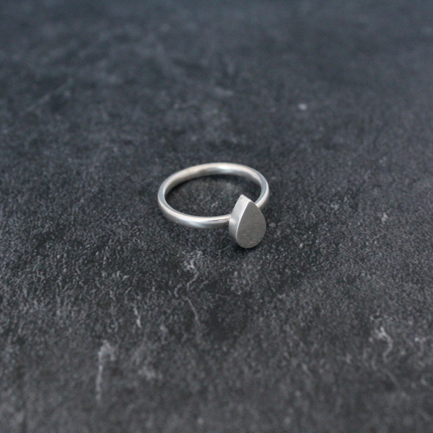 Teardrop: Ring